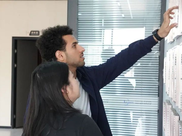 冰勛制冷熱烈歡迎也門Yousif不遠萬里前來參觀