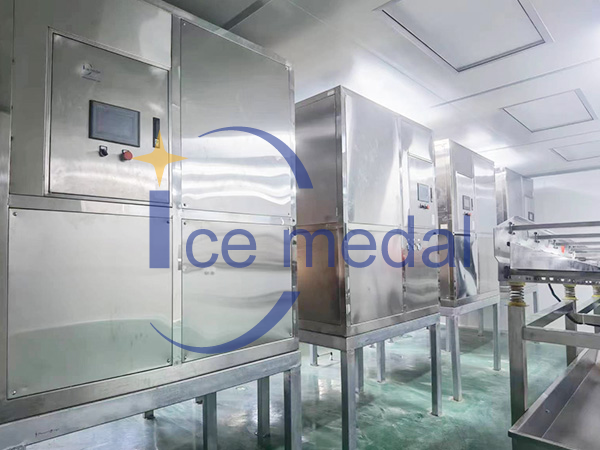 相比傳統(tǒng)冰廠，自動化冰廠將成為未來的主流